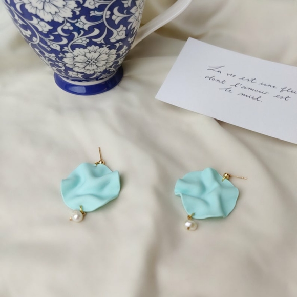 Clay & Baroque Pearl Earrings, Modern Earrings - Picture 2 of 3